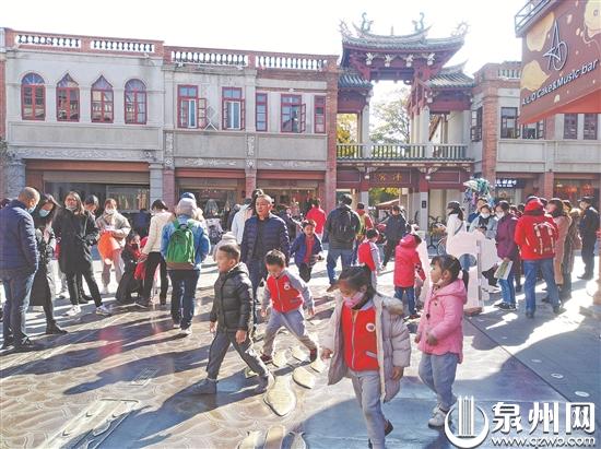 泉州举行118场古城公益游 “闽南文化”最受欢迎