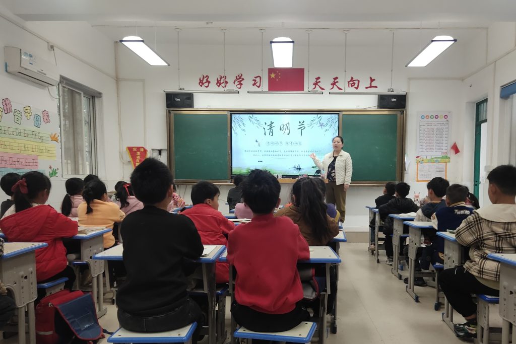 春雨润于心，清明融于情——惠济区保合寨小学清明节主题活动