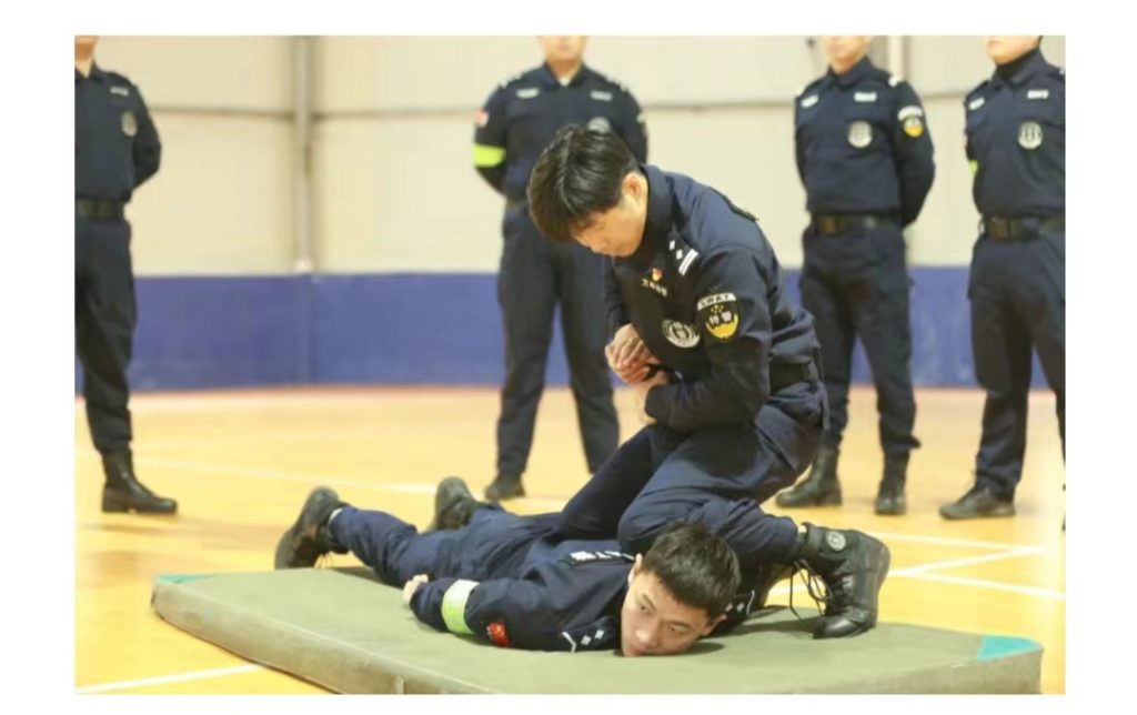 万年公安 • 风采录 | 张华：心存正义，坚定了当警察的心